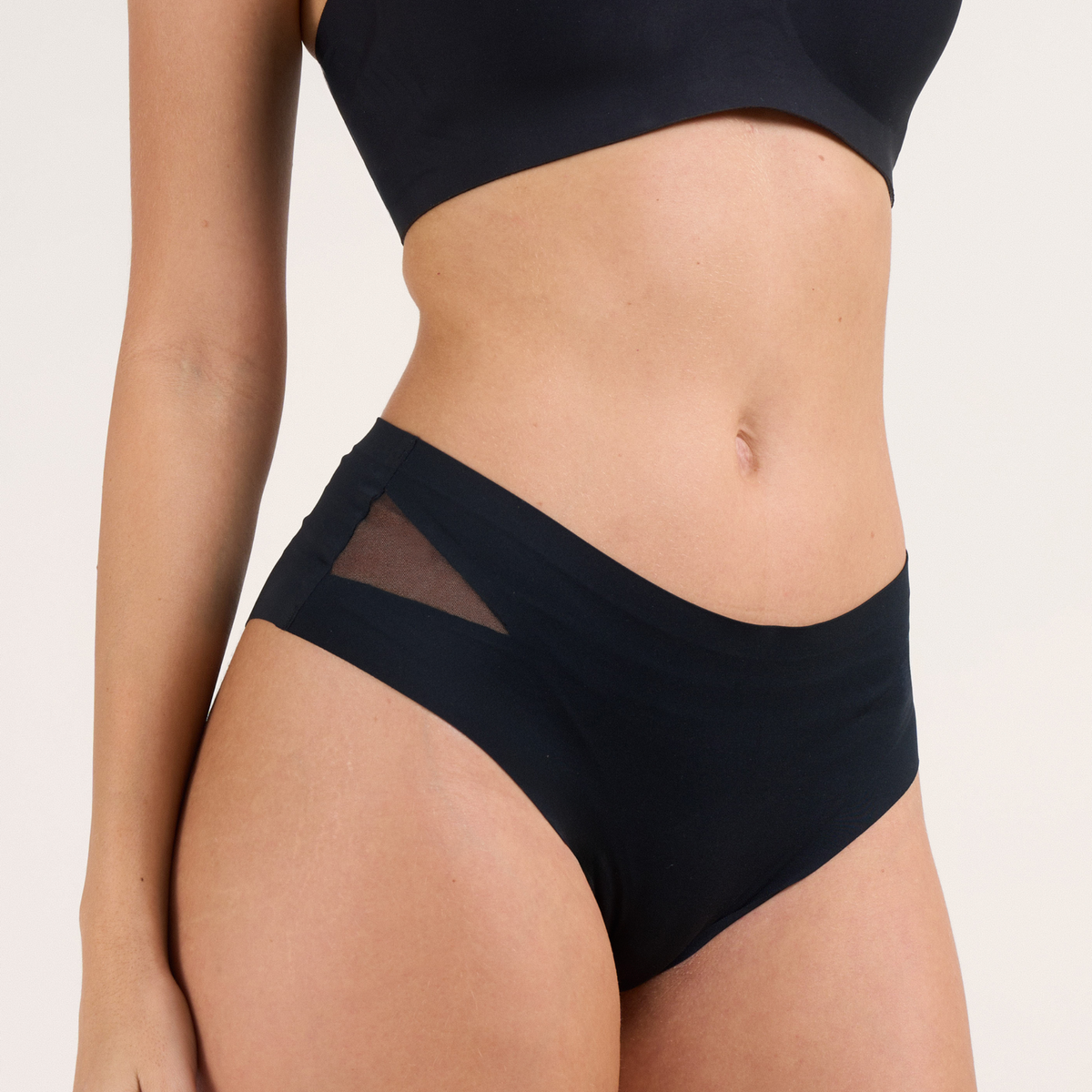 Culotte Aube MUE sans couture, taille mi-haute, bords laser