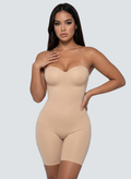 Body Écume MUE en nude, bustier sans bretelles, porté de face
