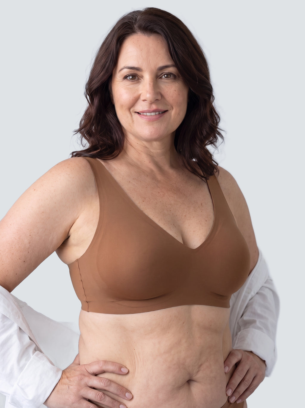 Soutien-gorge Aube MUE en caramel, porté de face