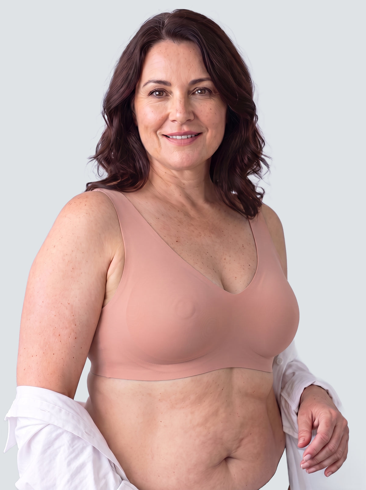 Soutien-gorge Aube MUE en rose poudré clair, porté de face