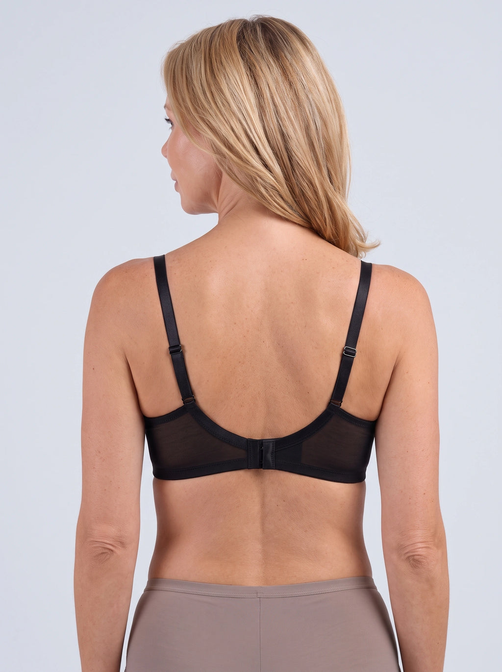 Soutien-gorge Plumetis noir, vue de dos